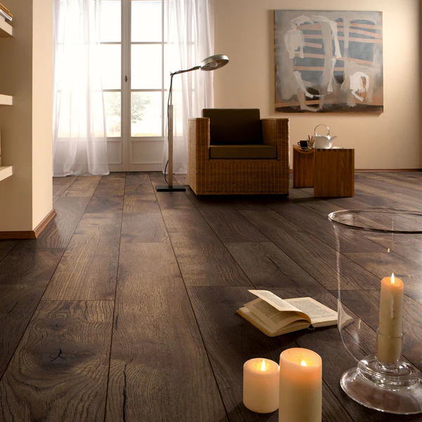 Robusto Villa 12mm Laminate Flooring by Kronotex
